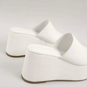 Sandalias blancas 🤍🤍